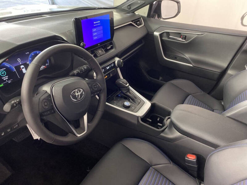 2024 Toyota RAV4 Hybrid XSE
