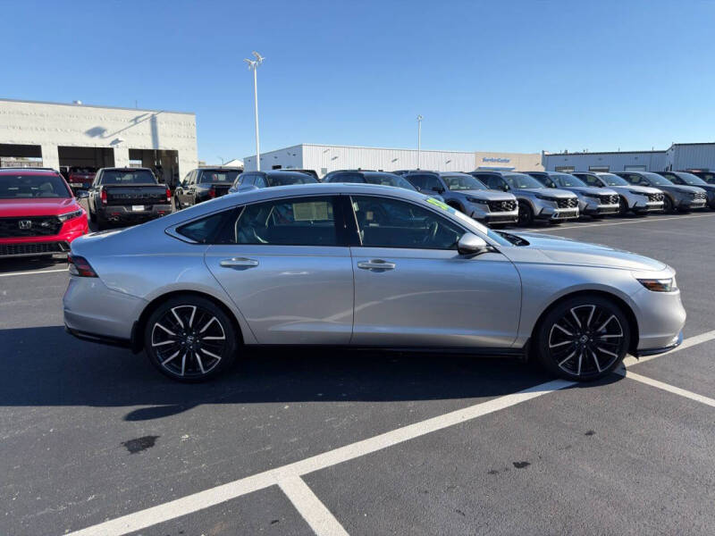 2024 Honda Accord Hybrid Touring