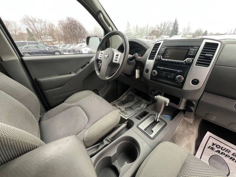 2015 Nissan Frontier SV