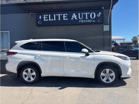 2020 Toyota Highlander LE