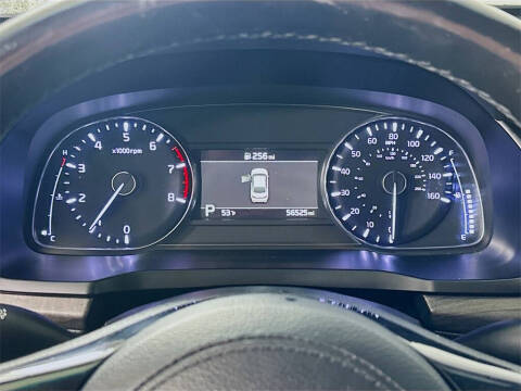 2020 Kia Cadenza Technology