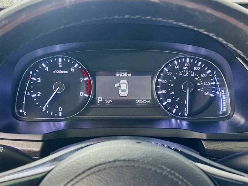 2020 Kia Cadenza Technology