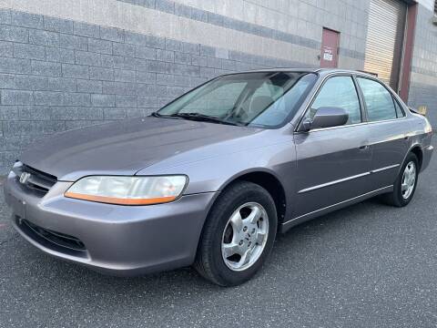2000 Honda Accord for sale at Autos Under 5000 + JR Transporting in Island Park NY