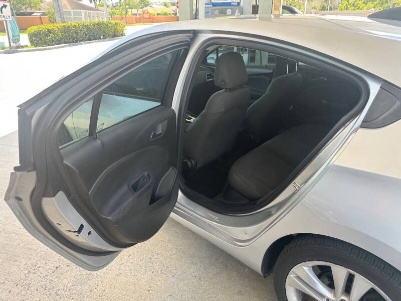 2019 Chevrolet Cruze LS