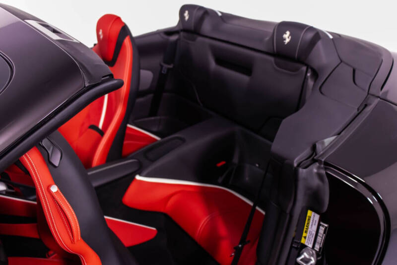 2024 Ferrari Roma Spider