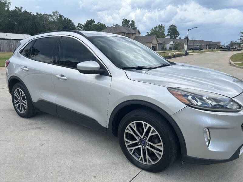 2020 Ford Escape SEL