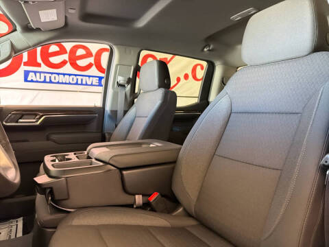 2026 GMC Sierra 1500 Elevation Standard