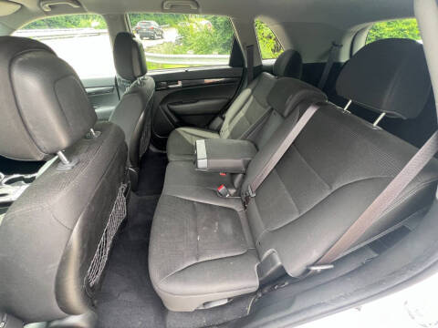 2015 Kia Sorento LX