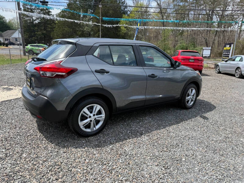 2020 Nissan Kicks S