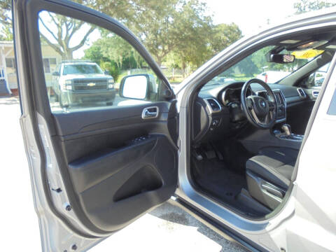 2017 Jeep Grand Cherokee Laredo