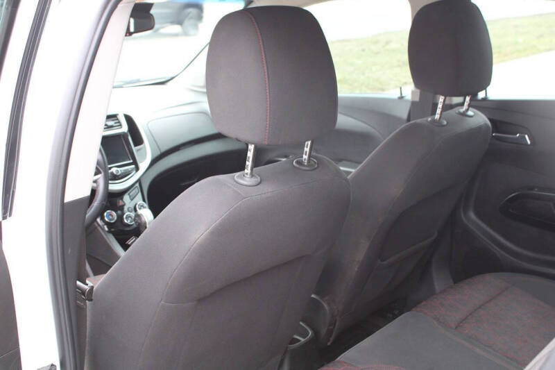 2018 Chevrolet Sonic LT Auto