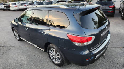 2015 Nissan Pathfinder SV