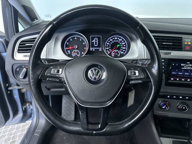 2015 Volkswagen Golf TSI SE