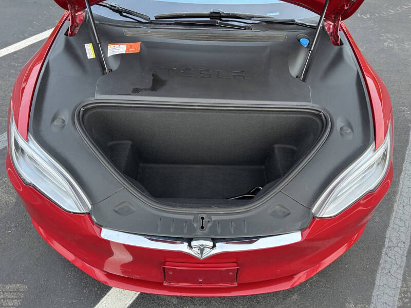 2016 Tesla Model S 75D