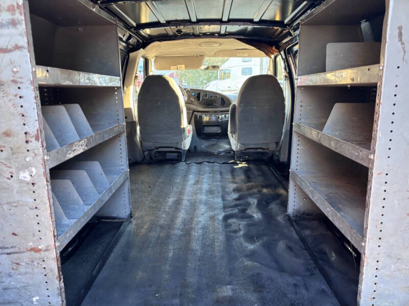 2008 Ford E-Series E-150