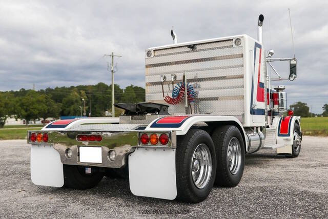 1985 Peterbilt 359