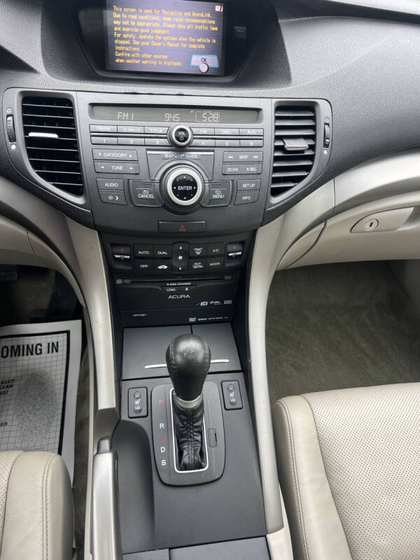 2010 Acura TSX w/Tech