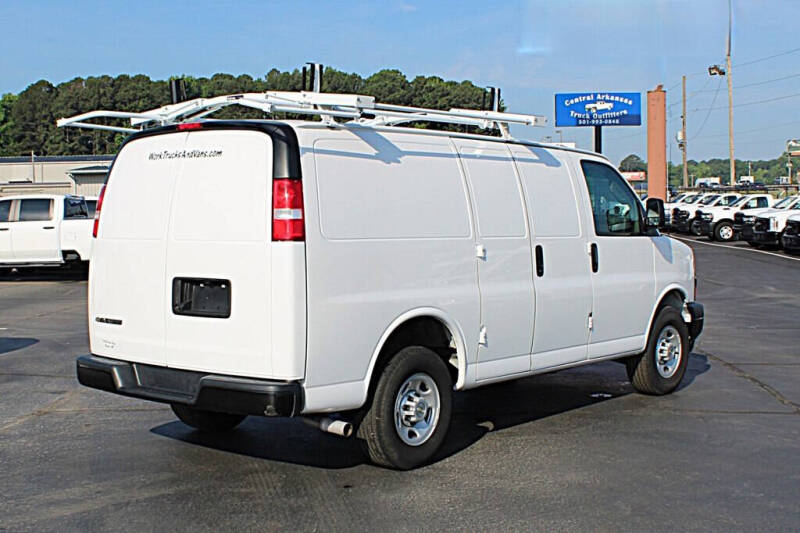 2024 Chevrolet Express 2500