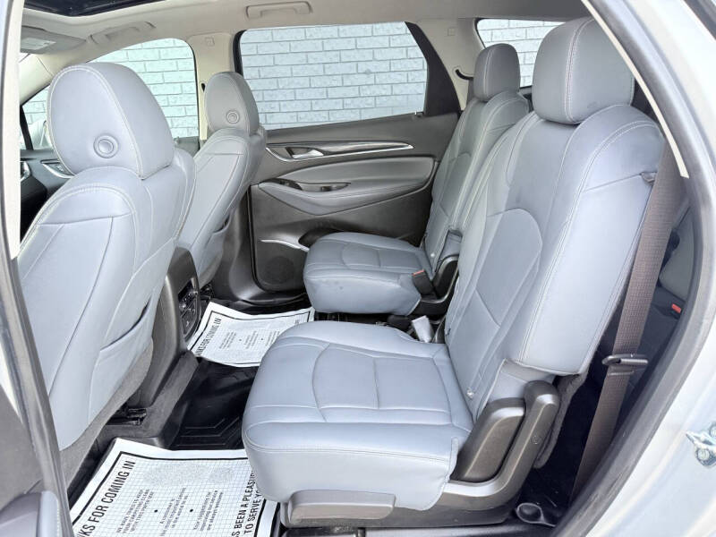 2020 Buick Enclave Essence