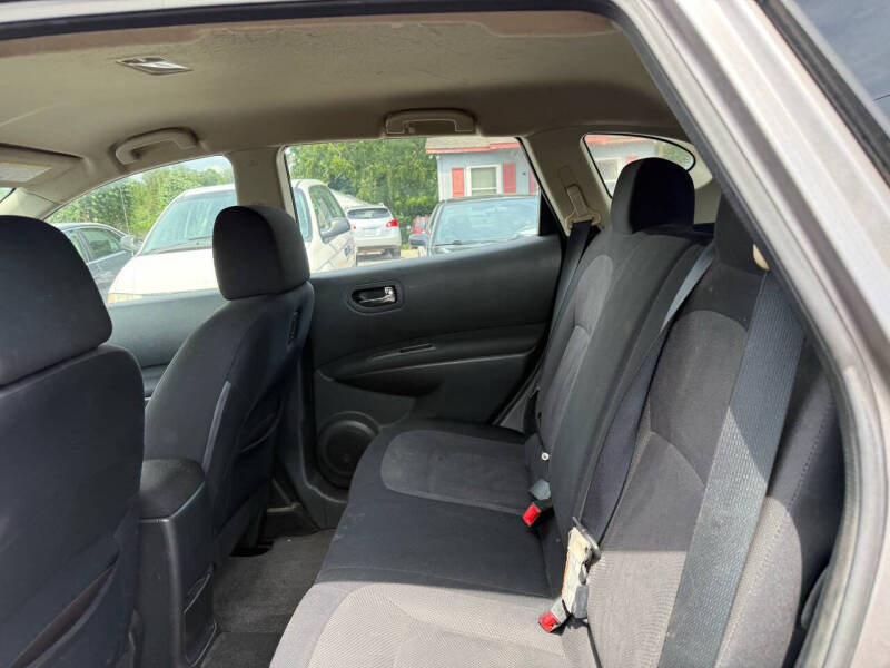 2011 Nissan Rogue S