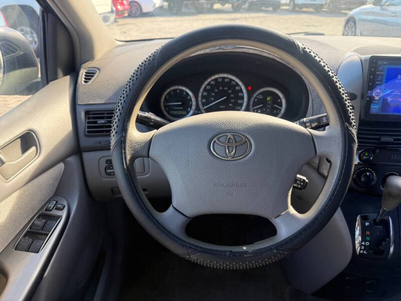 2006 Toyota Sienna