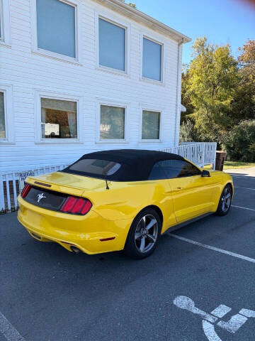 2015 Ford Mustang V6