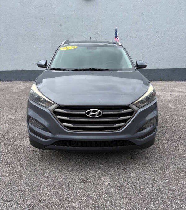2016 Hyundai Tucson SE