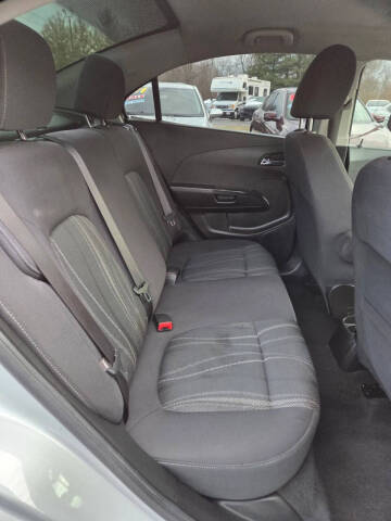 2015 Chevrolet Sonic LT Auto