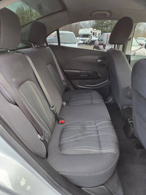 2015 Chevrolet Sonic LT Auto