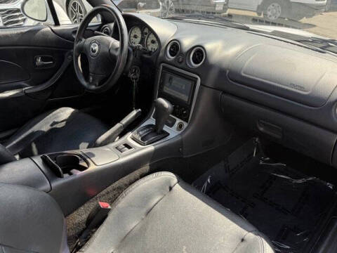 2003 Mazda MX-5 Miata LS