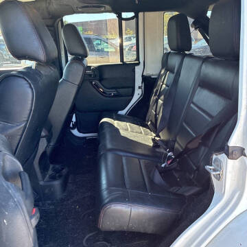 2012 Jeep Wrangler Unlimited Sahara