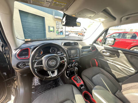 2017 Jeep Renegade Trailhawk