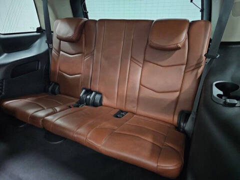 2019 Cadillac Escalade Luxury