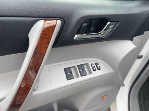 2012 Toyota Highlander Limited