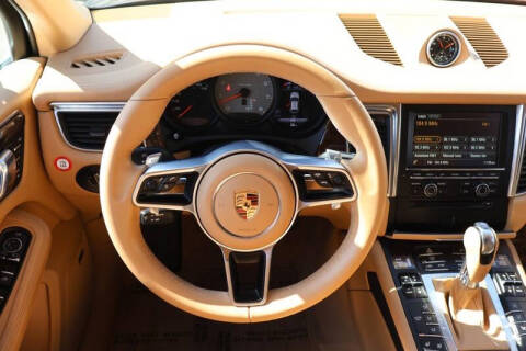 2016 Porsche Macan S