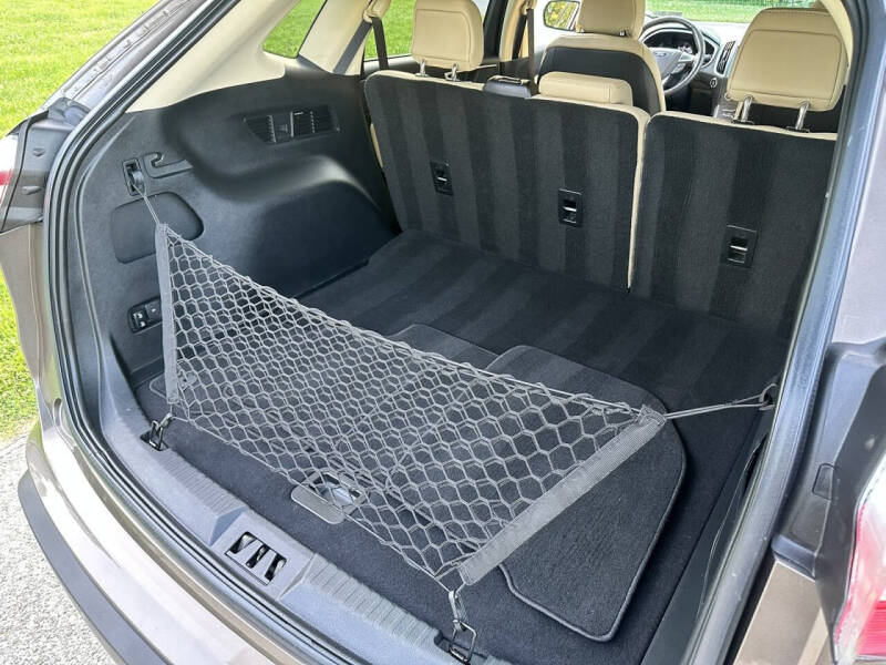 2019 Ford Edge SEL