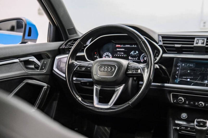 2020 Audi Q3 quattro S line Prem Plus 45 TFSI