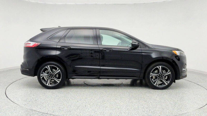 2023 Ford Edge ST