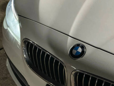 2015 BMW 5 Series 528i