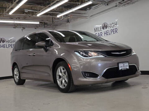 2017 Chrysler Pacifica Touring Plus
