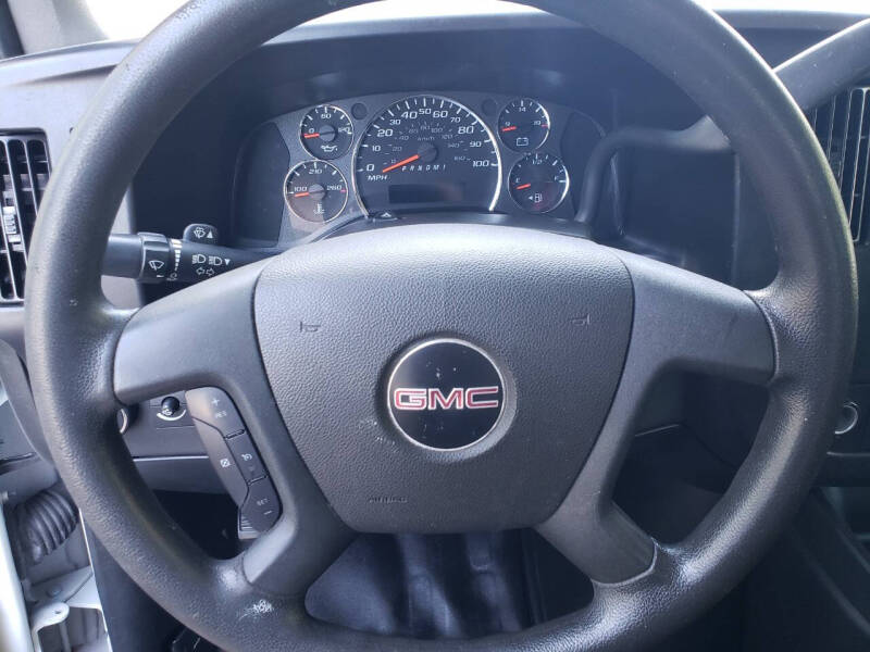 2021 GMC Savana 2500