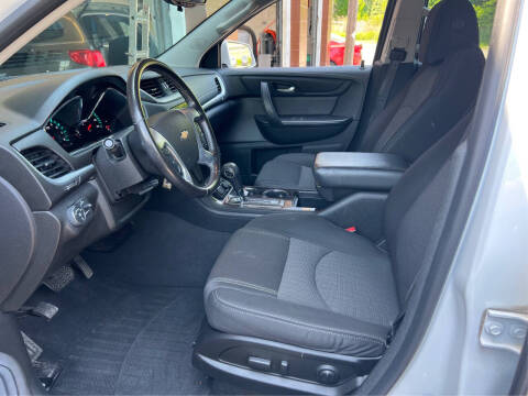 2017 Chevrolet Traverse LT