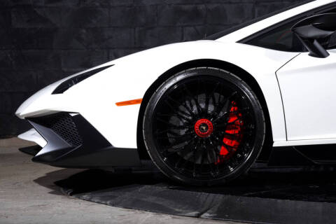 2016 Lamborghini Aventador LP 750-4 SV