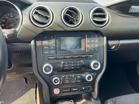 2018 Ford Mustang