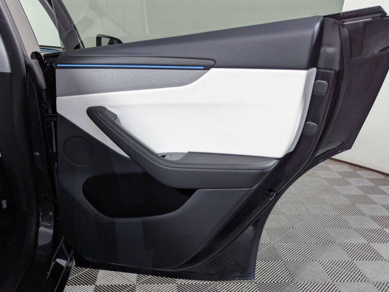 2026 Tesla Model Y Long Range