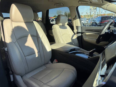 2018 Buick Enclave Essence