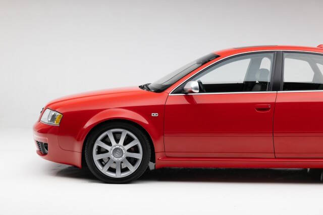 2003 Audi RS 6 quattro