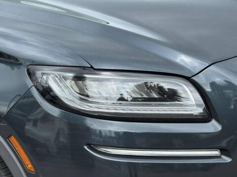 2021 Lincoln Nautilus Reserve