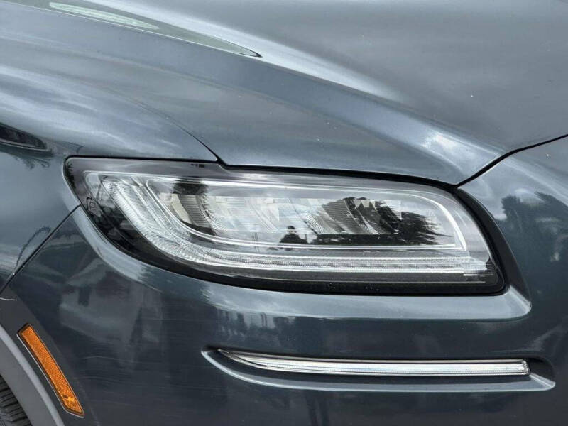 2021 Lincoln Nautilus Reserve