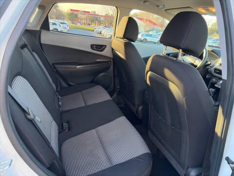 2021 Hyundai Kona SEL